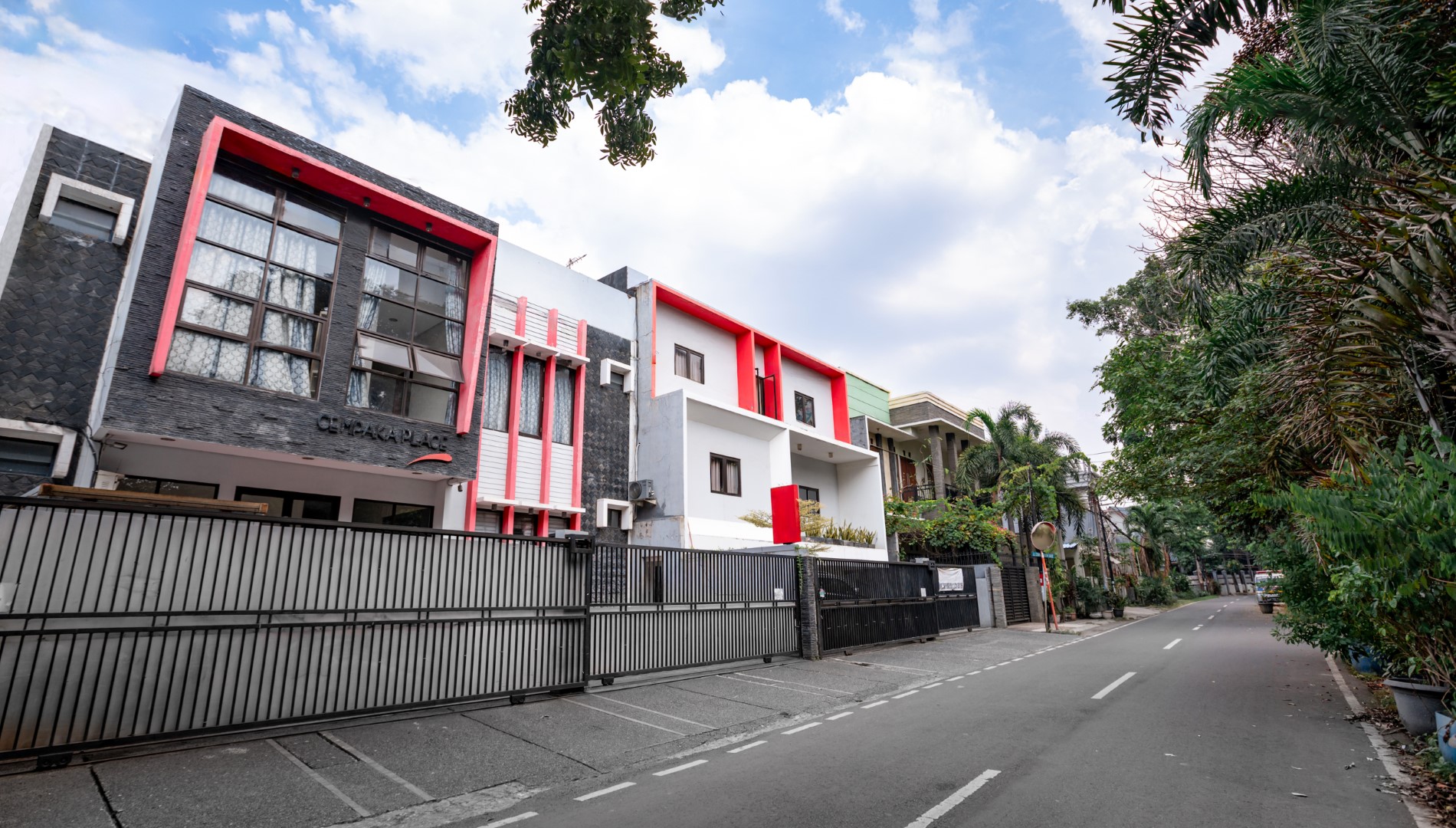 Cempaka Place Homestay Slider 1